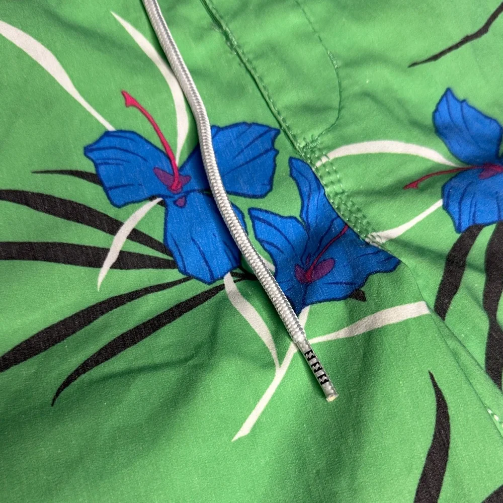 Billabong Green Board Shorts‎ with Blue Floral and Toucan Design size 27